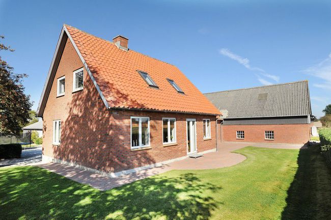 Varnæsvej 705, Bovrup, 6200 Aabenraa