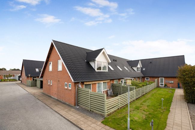 Løkkegårdsvej 11L, 1. th., 6230 Rødekro